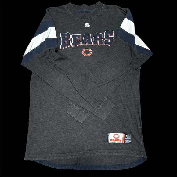 NFL Other - NFL Team Apparel Mens Gray Graphic Long Sleeve Shirt Chicago Bears - Size Large